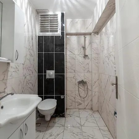 Axis Homes *